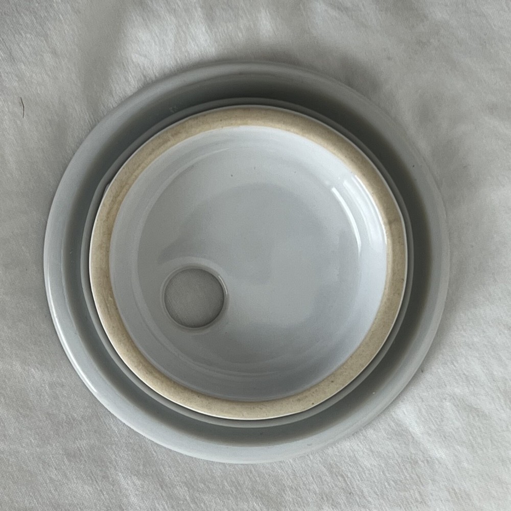 Pampered Chef Microwave Ceramic Egg Cooker for Perfect Eggs #1529