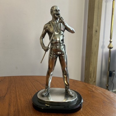 LEONARDO ''Silver Dreams'' QUEEN Freddie Mercury Figur. 2005