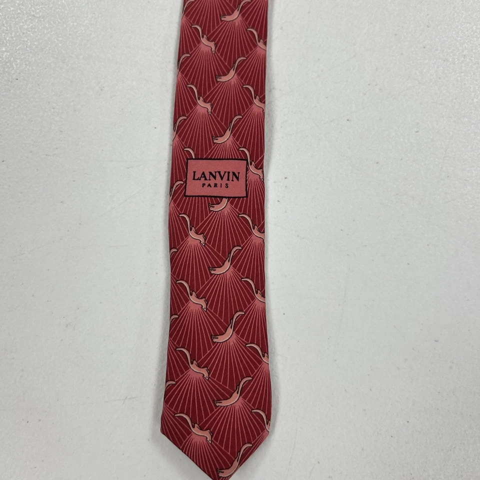 Corbata de cuello Lanvin para hombre con patrón de animal rojo hecha en Francia 100 % seda Foto 3 de 4