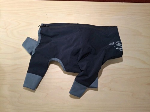 RC Pets Repel Rain Suit for Dogs - Black Size 10 EUC Footed Coat $102