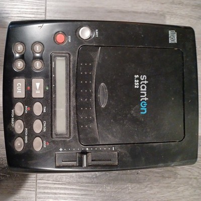 Stanton S.252 CD Turntable - Needs Power Cord (Polar IEC C7 -AC115/230V~ 60/50z)