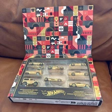 F.A.O. Schwarz Hot Wheels Set of 8 #f9e2f2