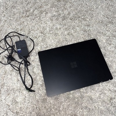 Microsoft Surface Laptop 4 13,5'' Schwarz | i5-1145G7 |16 GB | 256GB | Sehr gut