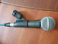Shure SM58 Gesangsmikrophon mit Zubehör