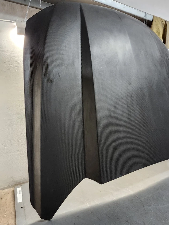 Capó de fibra de carbono de repuesto solo para camioneta local para Ford Mustang GT 2017 Foto 2 de 4