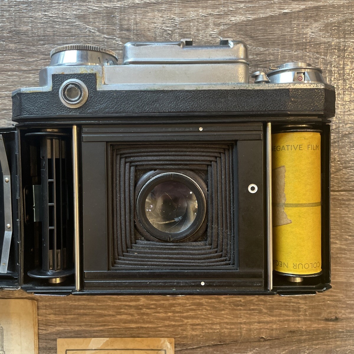 Zeiss Ikon AG Super Ikonta 24x36 Film Camera Tessar 80mm f