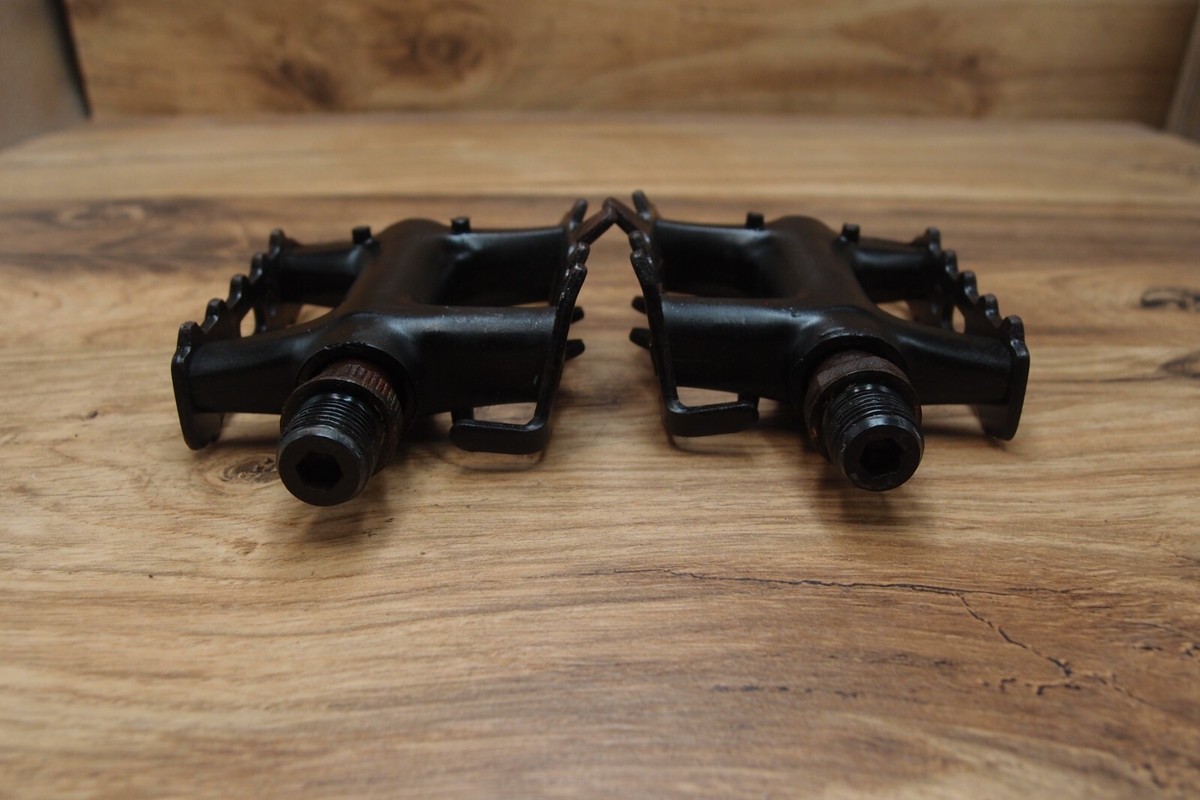Pédales Plates Shimano Deore LX PD-M550 – VTT Japon Vintage Années 90