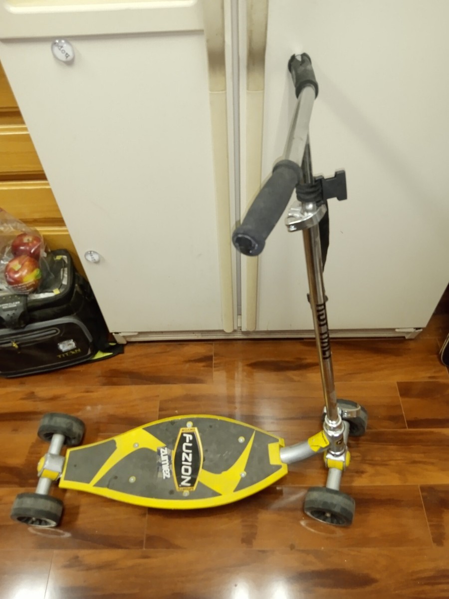 FUZION ASPHALT 4 Wheel 2 Axle Front and Back Trick Scooter | eBay
