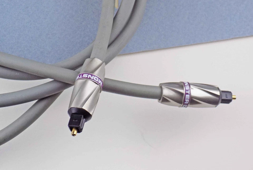 Monster 600DFO Graded Index Optical Fiber Cable 2M(6.4ft) InsuLight Inner Jacket - Image 2 of 4