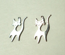 50x RHODIUM Plate- SILVER TONED- CAT Charm w/ hole for hanging