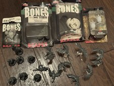 Dungeons  Dragons Nolzur's Marvelous Miniatures Gas Spores, Bones Reaper, Lot