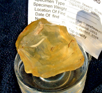 Libyan Desert Glass Meteorite Tektite impact specimen( 288 crt)Super Yellow Gem
