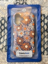 Casely Bold MagSafe Ultra-Protective Daisy Floral Case for iPhone 17