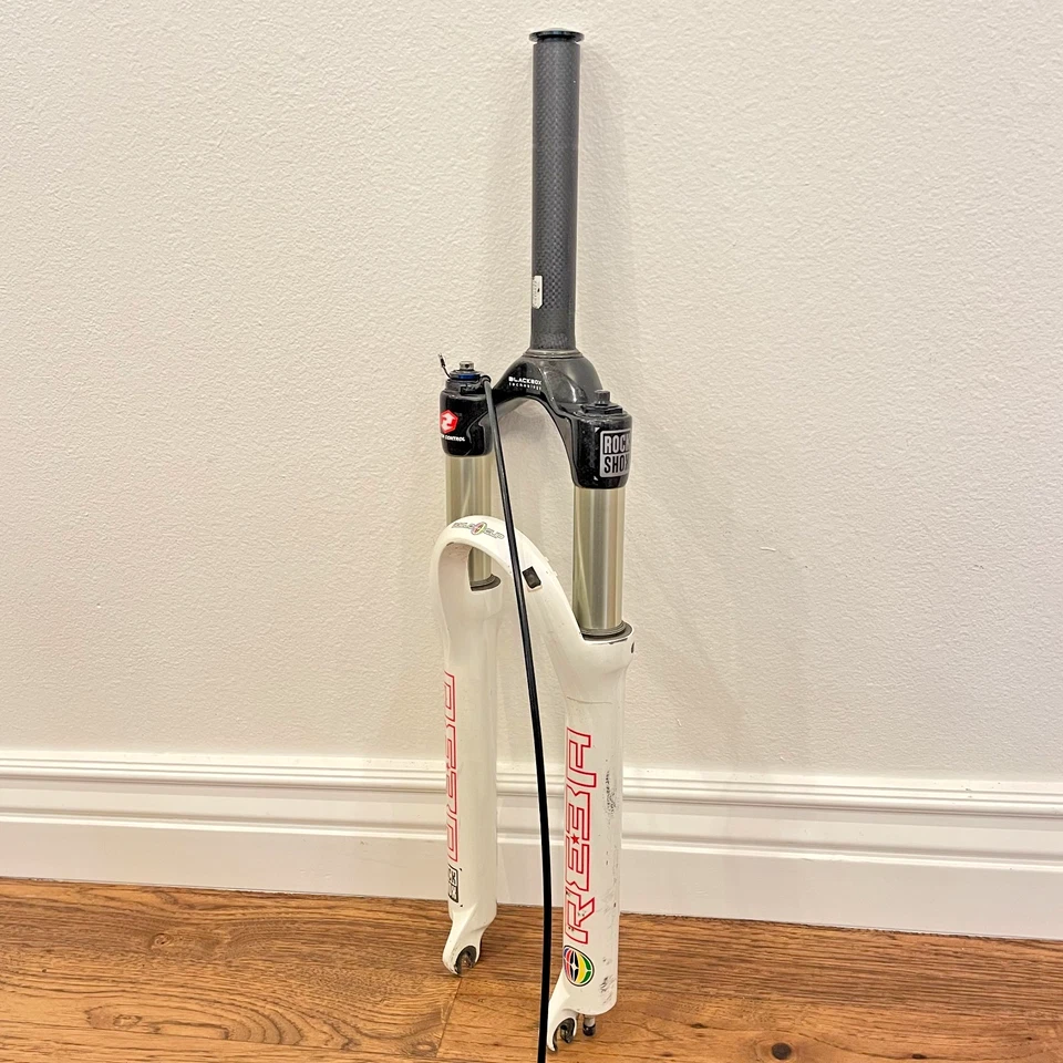 Rock Shox Reba Carbon World Cup Fork Dual Air 26" 1 1/8 Remote Lockout Blackbox - Image 3 of 4