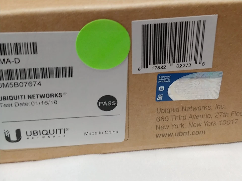 Ubiquiti Networks UMA-D Wireless Antenna - Image 3 of 4