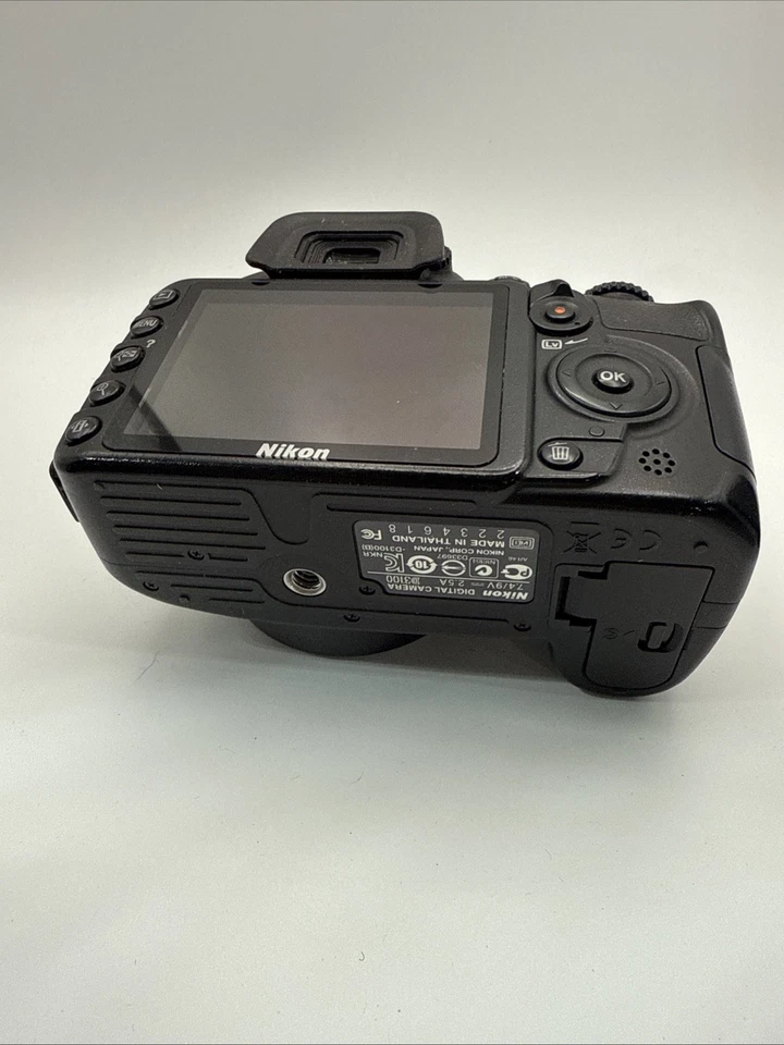 Nikon D3100 14.2MP Digital SLR Camera Body (Read Description) - Image 4 of 4