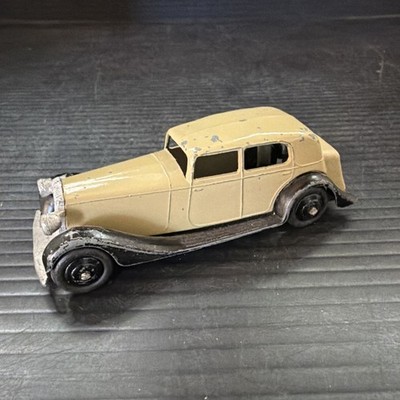 Original Dinky 30c Daimler Tan And Black (1104) Original Paint Very Hard To Find