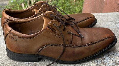 Collection by Clarks Leather Oxfords, Men display picture 2