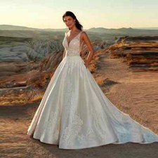 Luxury A-Line Wedding Dresses Shining Satin Princess Bridal Gowns Mopping Length