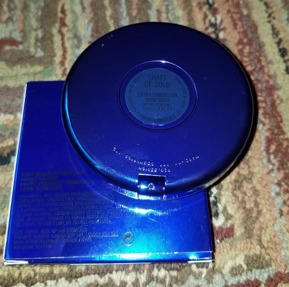 MAC Extra Dimension Skinfinish in Shaft of Gold LIMITED EDITION SOLD OUT - Image 2 of 2