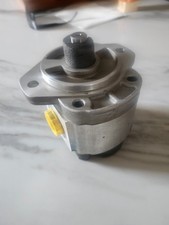 Parker Hydraulic Gear Pump 3349111047  **NEW**CHEAP**