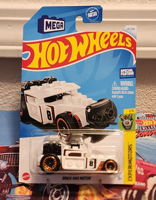 2021 Hot Wheels Experimotors 1/5 Brick And Motor White