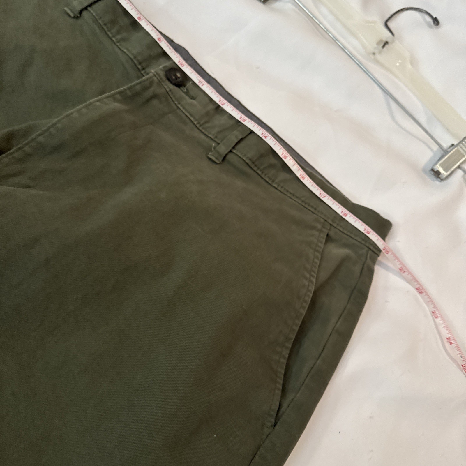 Amazon Essentials Wrinkle Resistant Athletic Work… - image 11