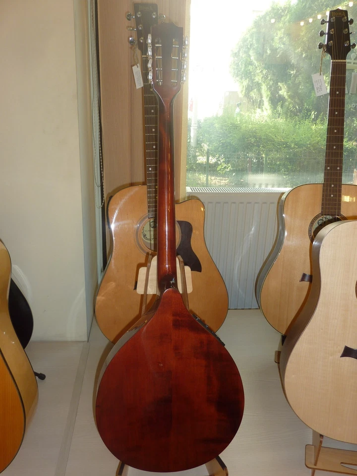 Irish Bouzouki with EQ (Electro Acoustic), made in Romania by Hora, solid wood - Image 4 of 4