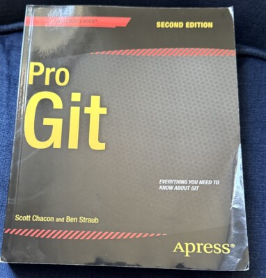 Pro Git - Paperback, by Chacon Scott; Straub Ben