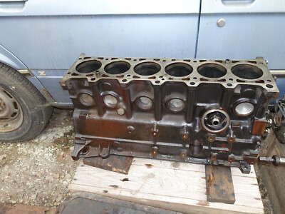 BMW 3 E30 E28 M20 B20 M20B20 320i 520i Motorblock engine Motor block Lagerböcke
