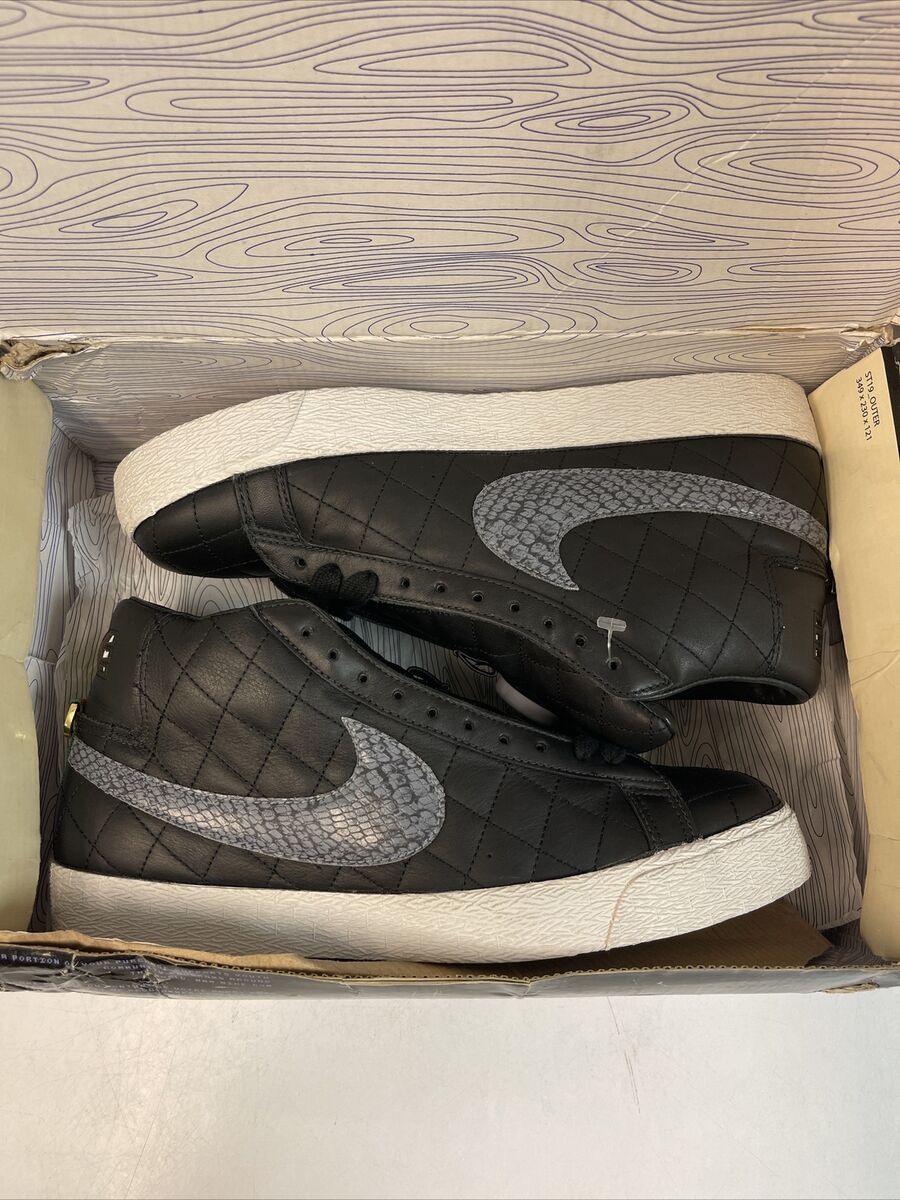 Nike SB Supreme x Blazer SB Black 2006 Size 10.5 Brand New Nike SB Supreme x Blazer SB Black 2006 Size 10.5 Brand New