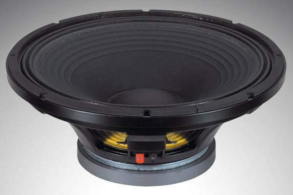rcf speaker 15 inch 600 watt price