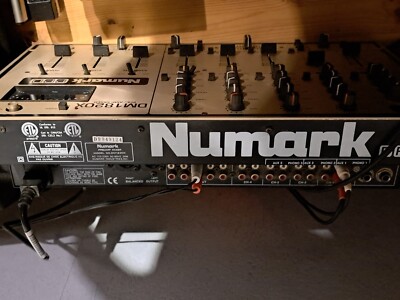 NUMARK PPD 1820X Platinum Mischpult + XLR 