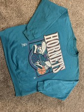 Vintage Charlotte Hornets Sweatshirt 1990  s Men  s XL NBA Stain Hole    
