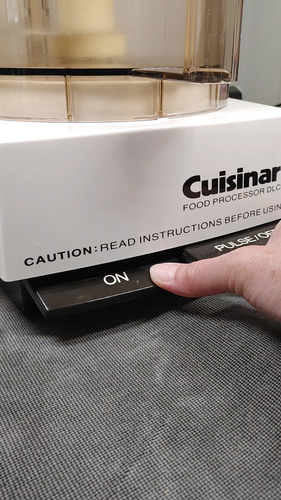 Cuisinart DLC-X Food Processor Base Motor - Tested - Works w/Flaw SEE VIDEO - Video 1 of 1