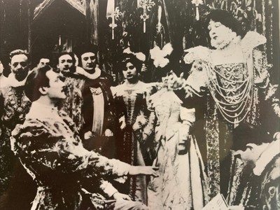 1912 Sarah Bernhardt as Queen Elizabeth, M. Lou Tellegen as Earl of Essex B&W 