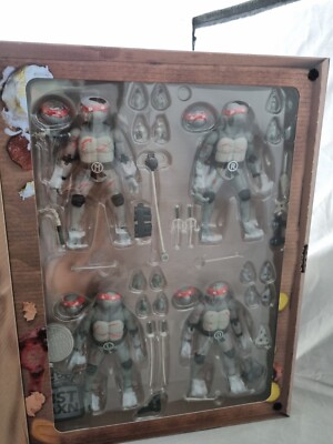 Teenage Mutant Ninja Turtles BST AXN 4er Set Battle Damage Figuren Exclusive 