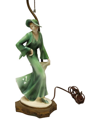 FASOLD & STAUCH BOCK / WALLENDORF GERMAN ART DECO PORCELAIN LADY TABLE LAMP