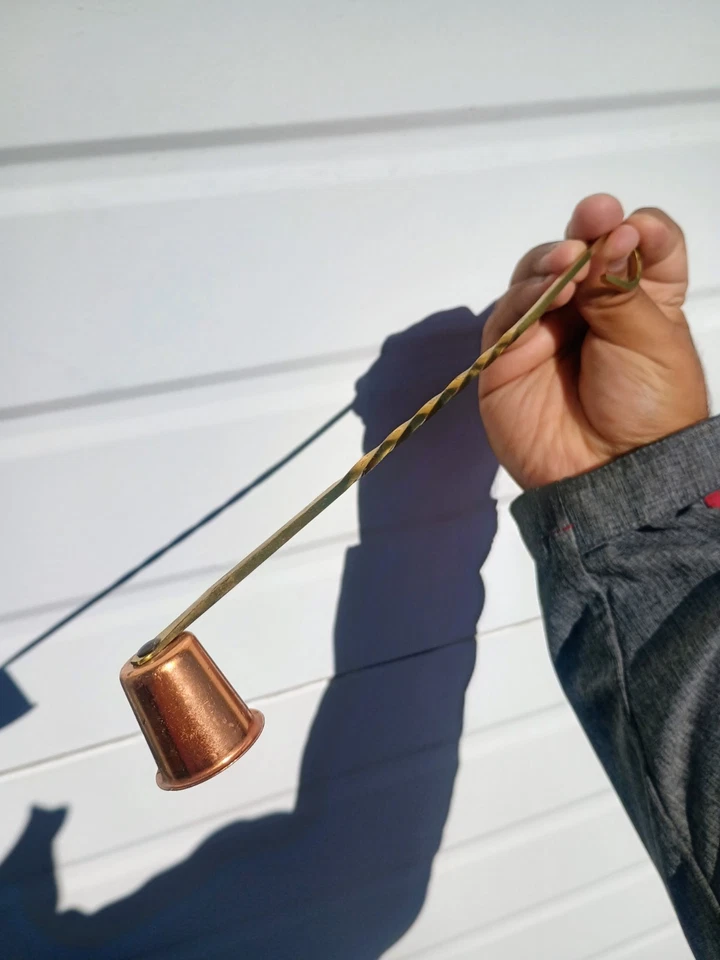 Vela de cobre vintage com cabo espiral de latão maciço 11" de comprimento - Imagem 2 de 4