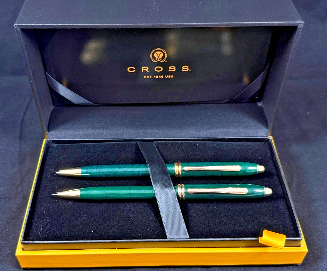 TOWNSEND MARBLED GREEN BALLPOINT PEN & 0.5mm M.PENCIL W22K GOLD
