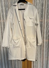VWR WOMENS LAB LABORATORY REUSABLE WHITE COAT SIZE SMALL