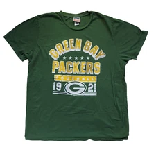 Vintage Junk Food T Shirt Size XL Green Bay Packers Chest Graphic