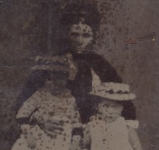 PORTRAIT OF MOTHER W/ YOUNG DAUGHTERS 