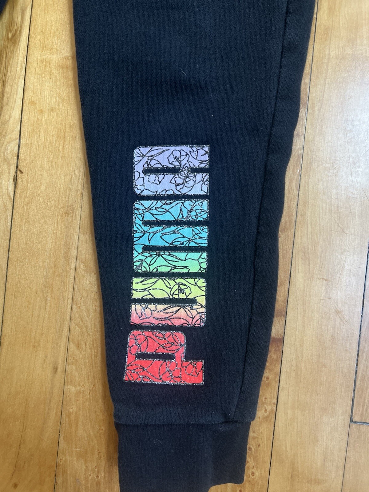 Picture 2 of 4