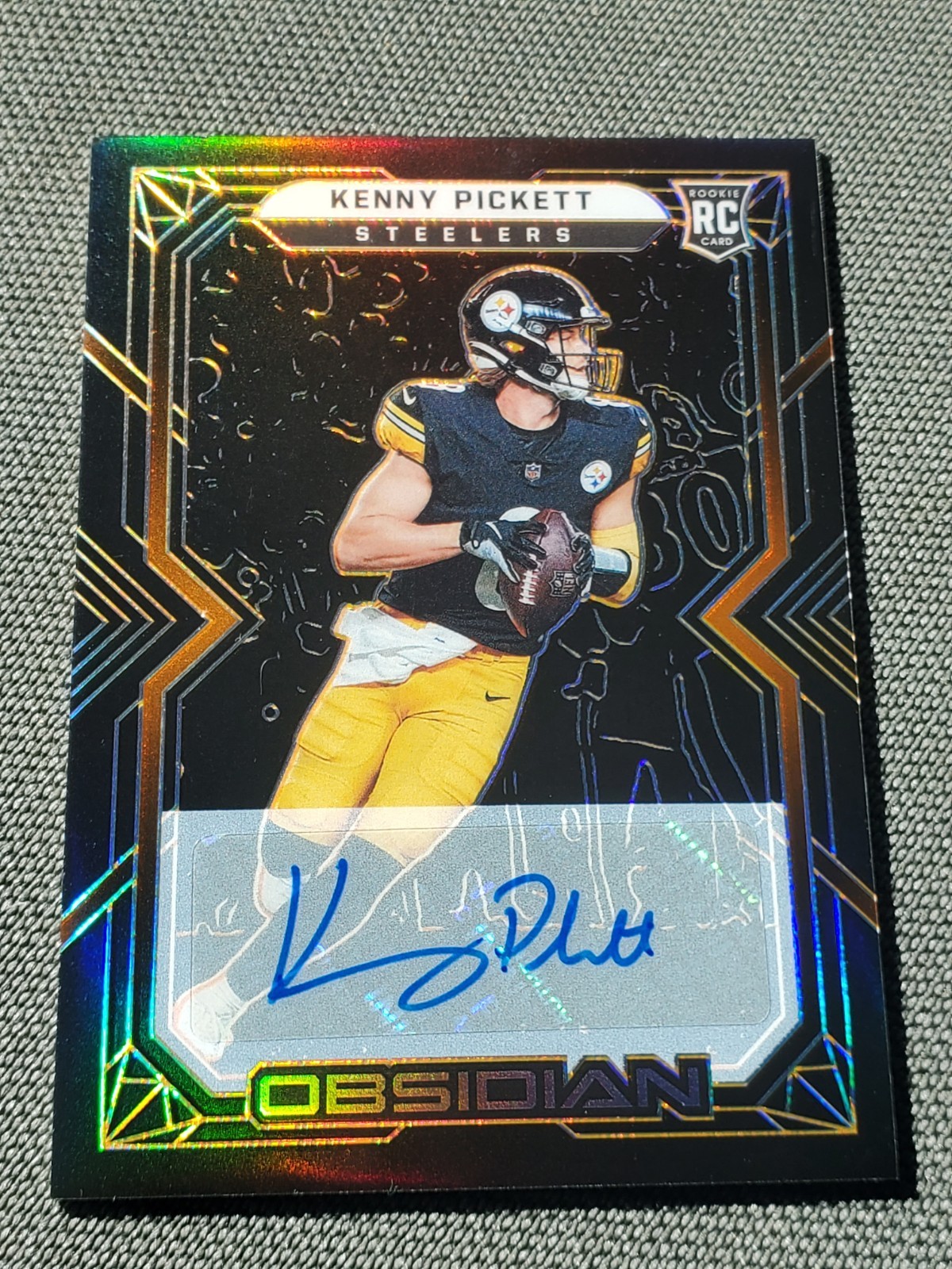 2022 Obsidian Kenny Pickett RC Electric Etch Orange Auto SP /75 #104