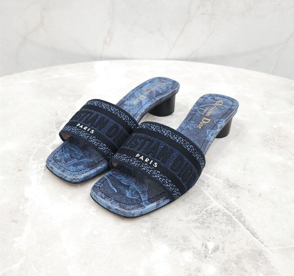 Sandales Dior coton brodé mulet SKU : DW12345 129143208