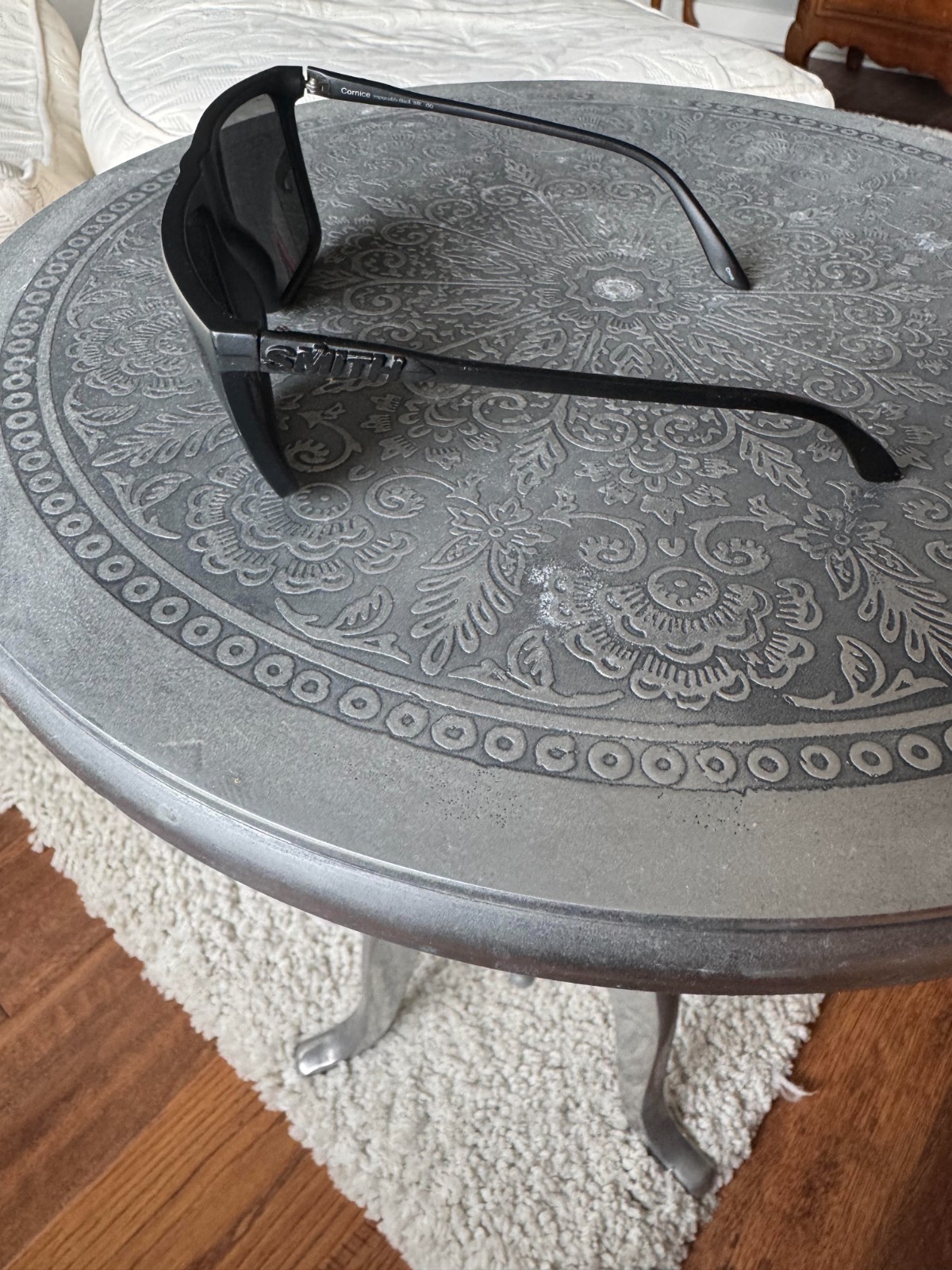 Smith Cornice Impossibly Black - image 2