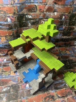 Minecraft Overworld  Nano Scene Play Set