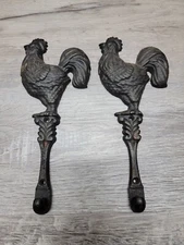 Cast Iron Rooster Coat Hanger Hook (Pair)