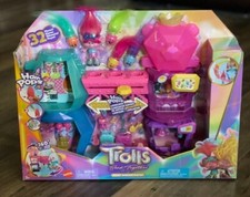 DreamWorks Trolls Band Together Mount Rageous Playset w/ Queen Poppy Small Doll